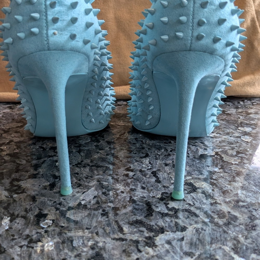 Steve Madden Turquoise Spike Pointed-Toe Heels - Picture 7 of 8